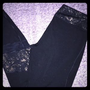 Size M Gaiam leggings